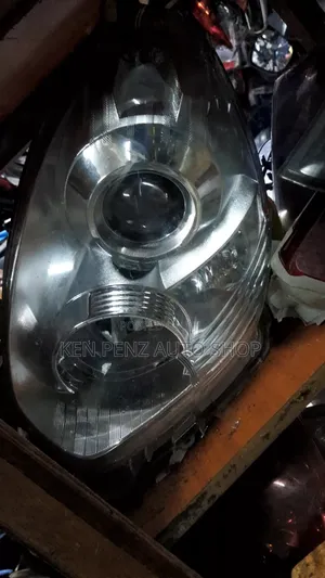 Toyota Passo 2008 Headlamp