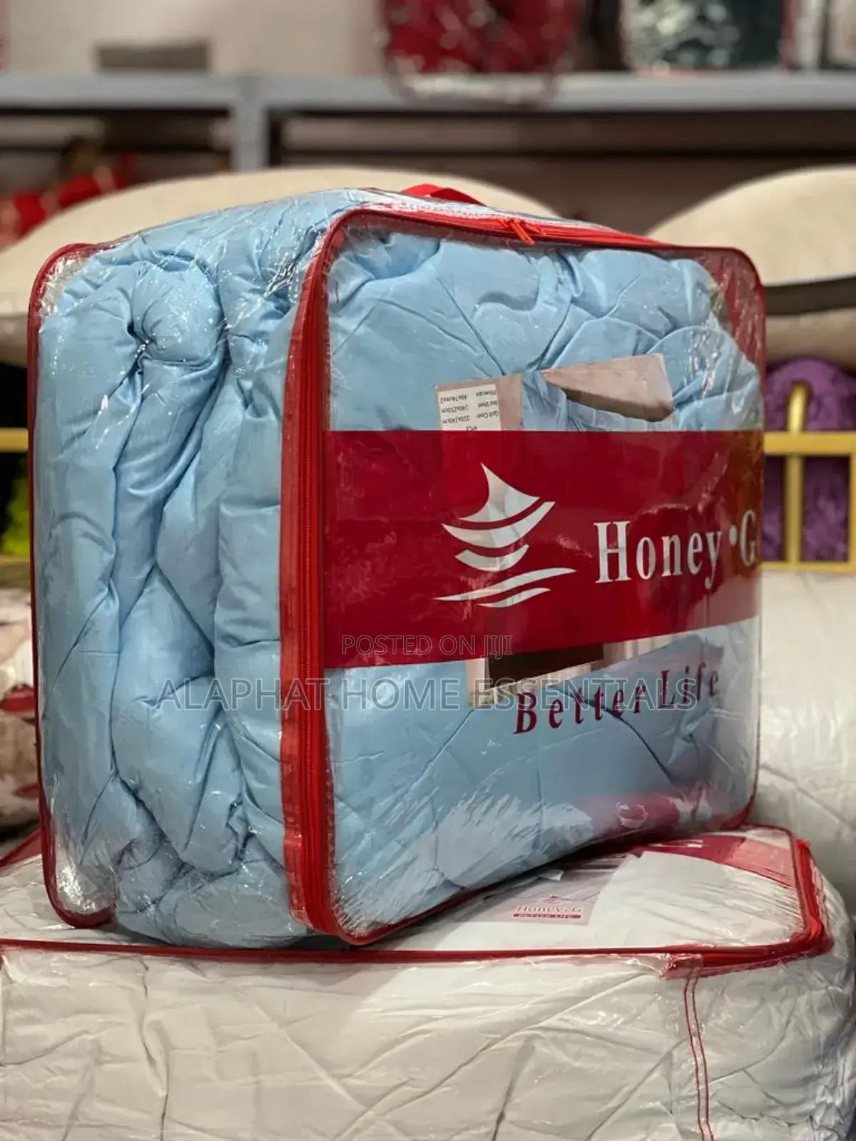 Honey G 6*6 4pc Stripped Duvets( Plain Colors)