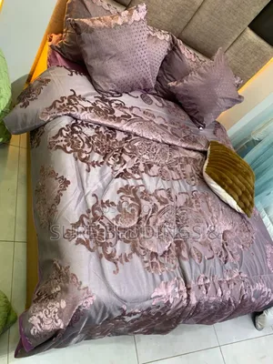 Mable 6*6 Duvet