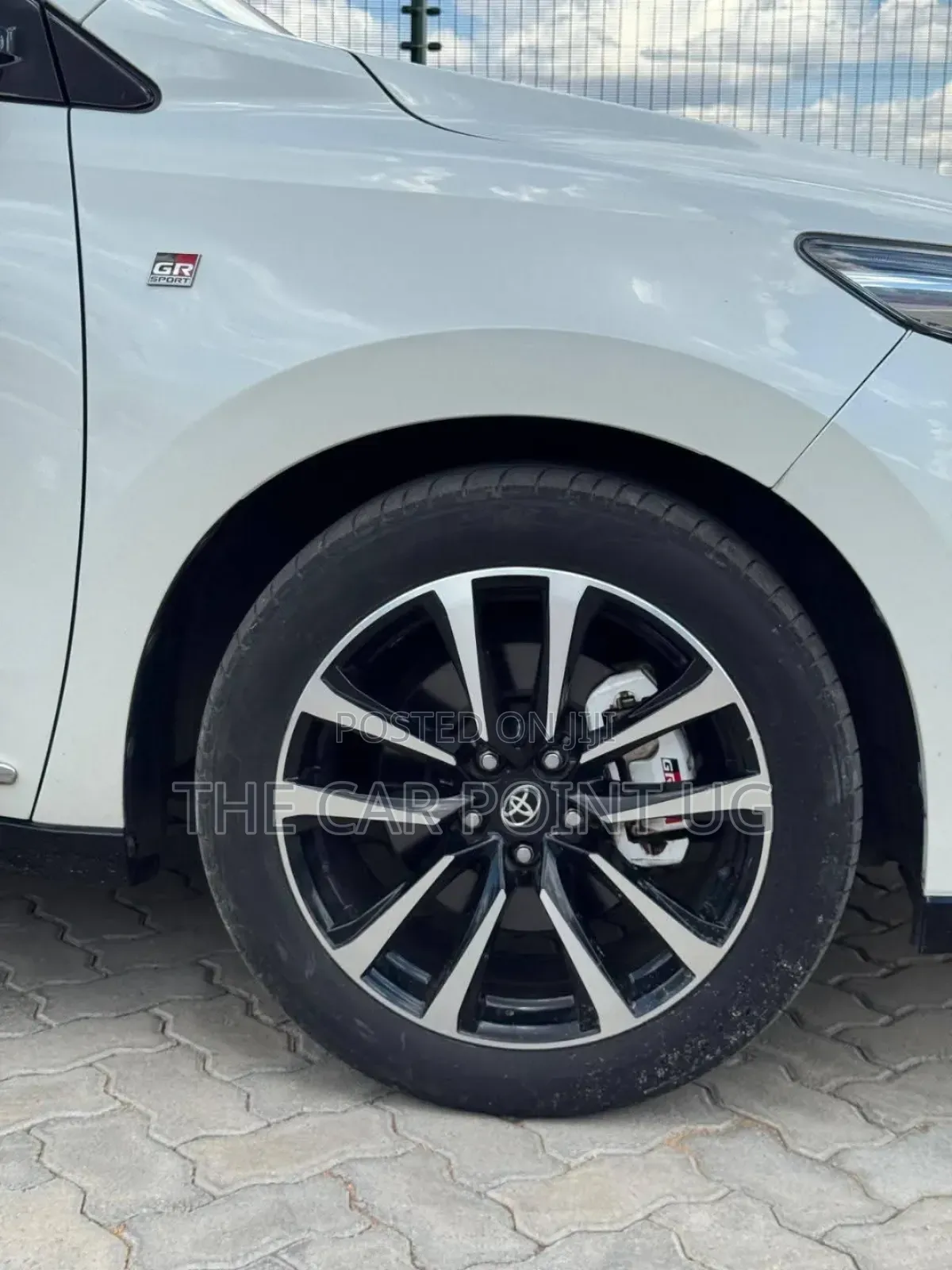 Toyota Harrier 2018 White