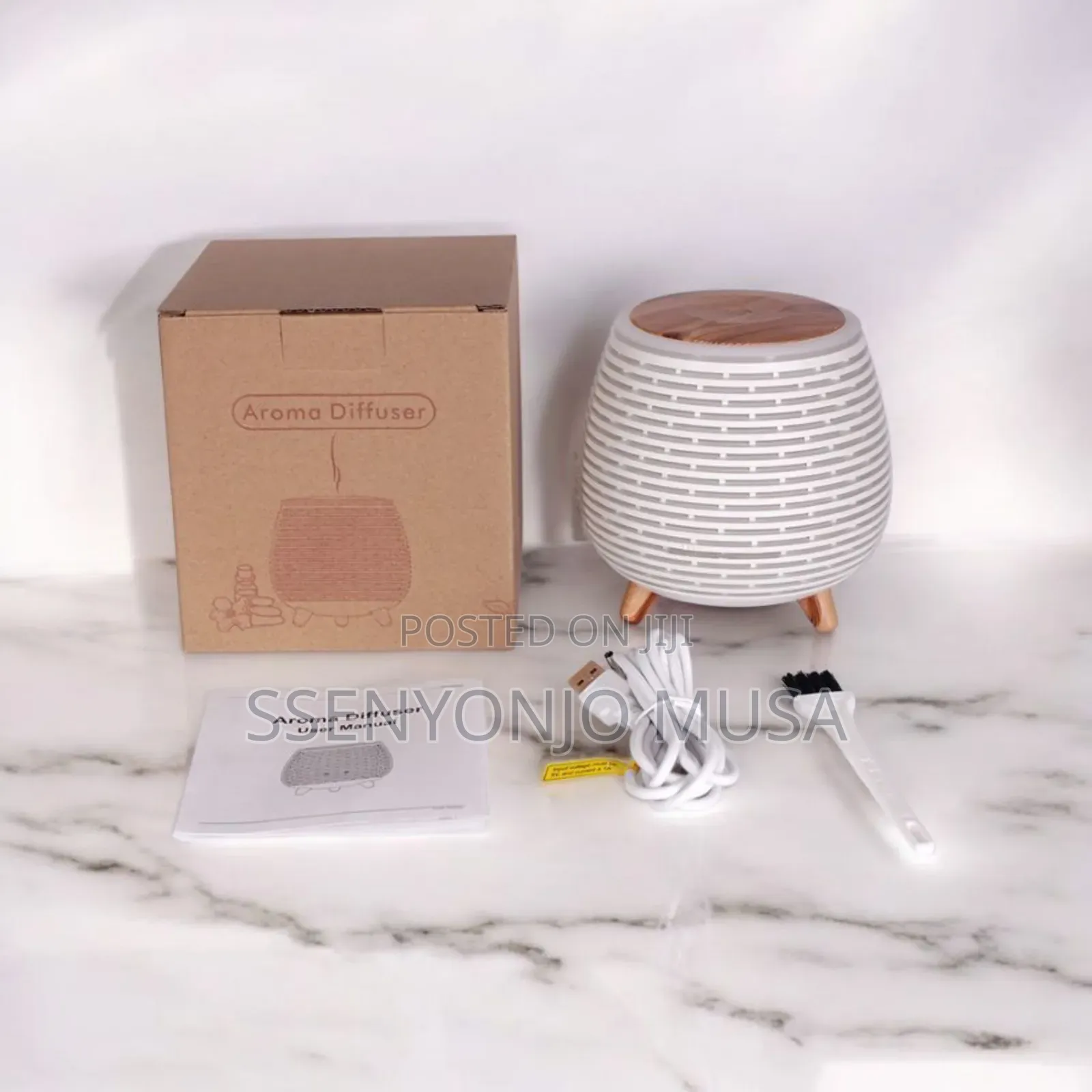 Mini Oil Diffuser-portable Humidifier With Cool Mist Light