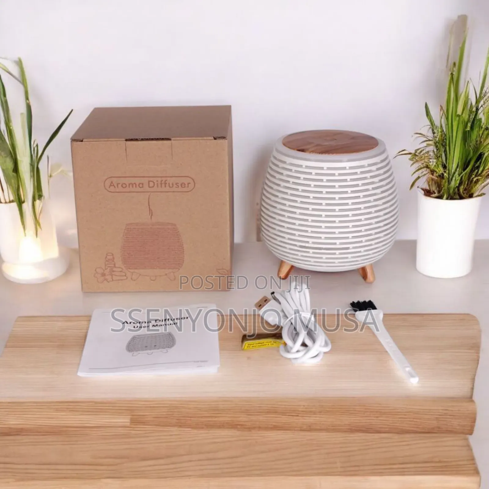 Mini Oil Diffuser-portable Humidifier With Cool Mist Light
