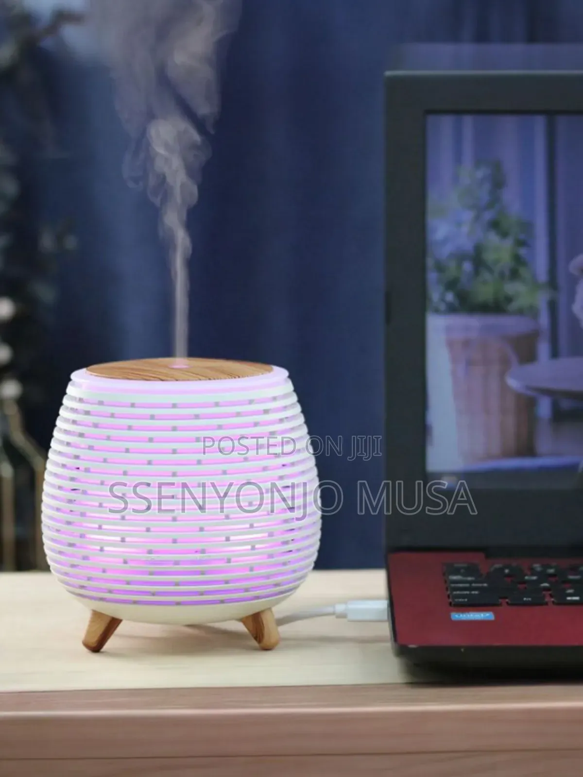 Mini Oil Diffuser-portable Humidifier With Cool Mist Light