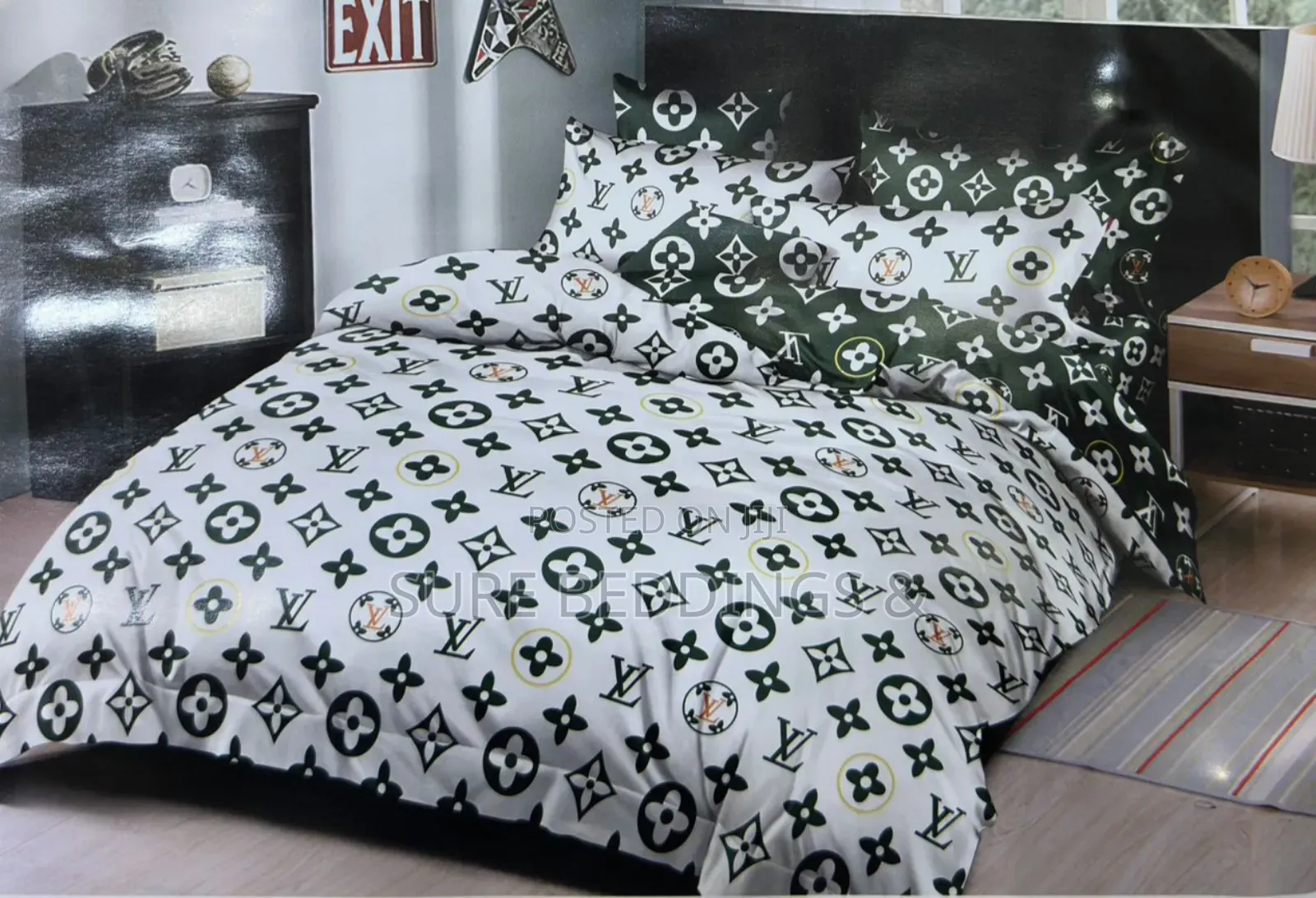 Luios Vuiton Branded Duvet Cover