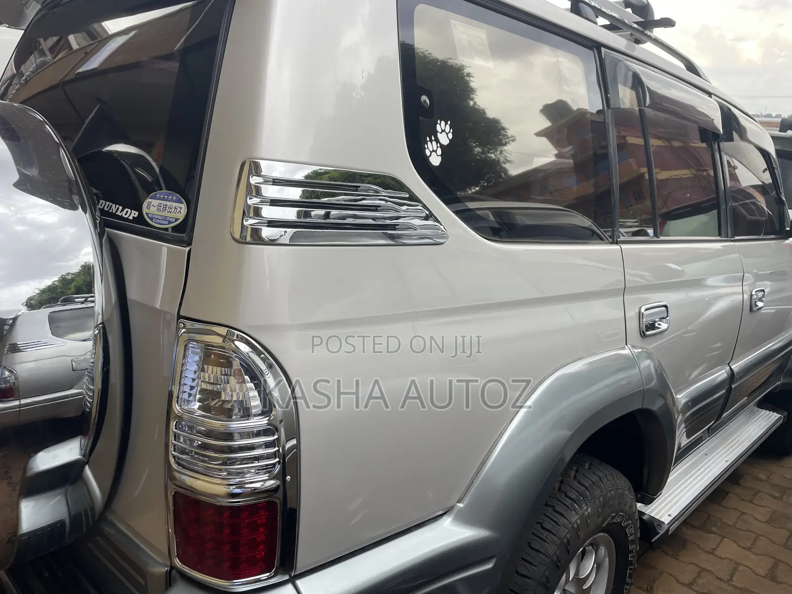 Toyota Land Cruiser Prado 2001 Gray