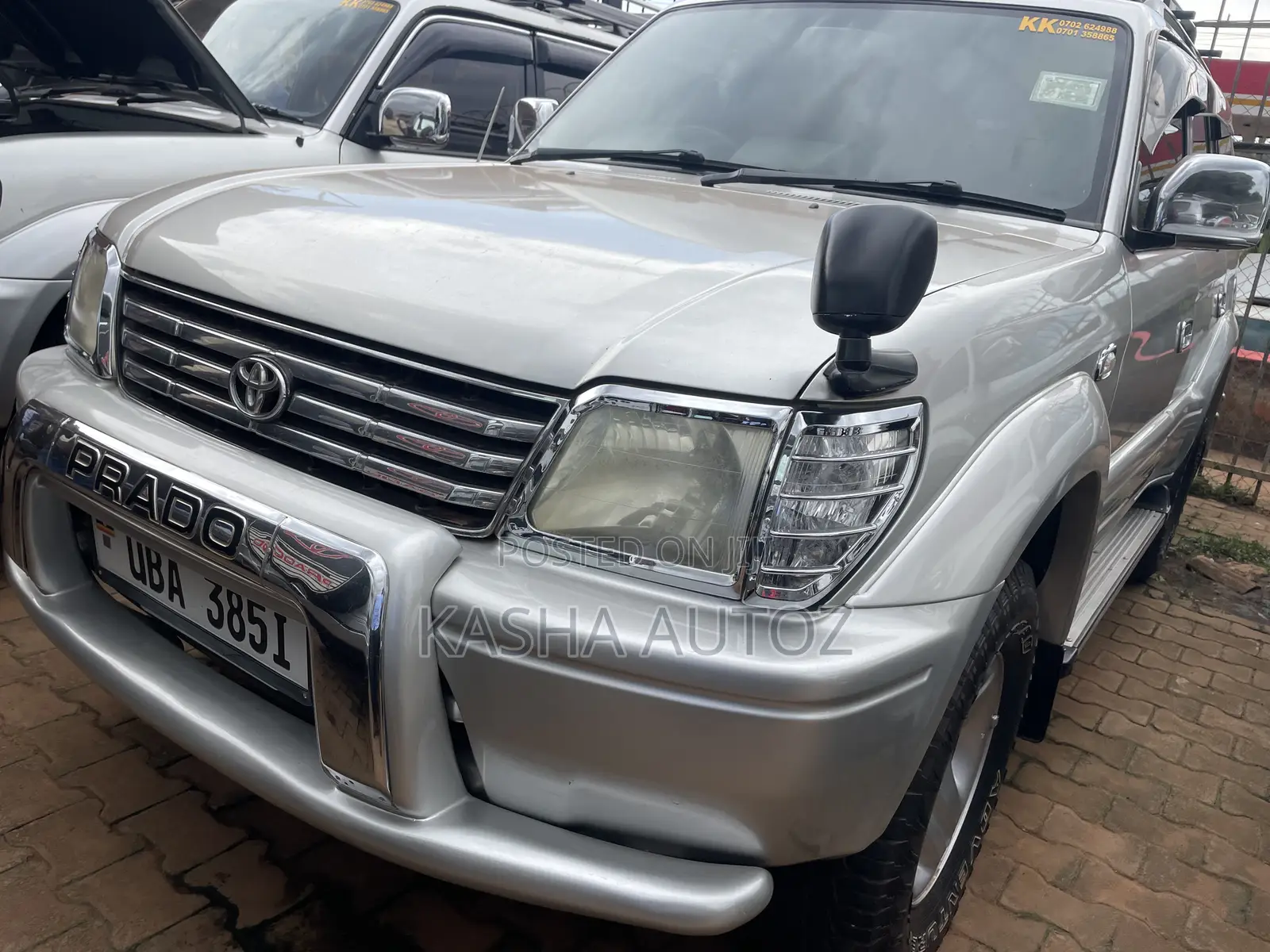 Toyota Land Cruiser Prado 2000 Silver