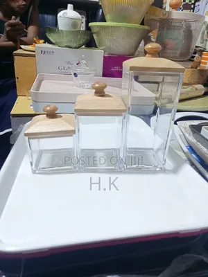 3pcs Acrylic Storage Jars With Wooden Lids