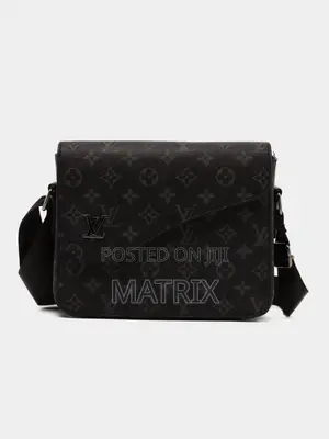 Louis Vuitton Shouldee Crossbody Bag Leather