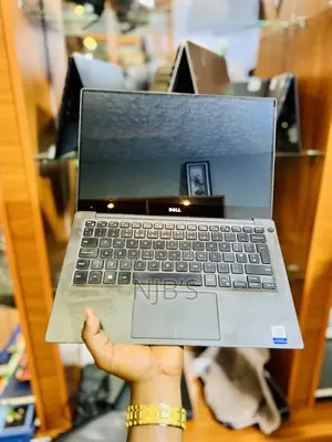 Laptop Dell XPS 13 (9350) 8GB Intel Core I7 SSD 256GB
