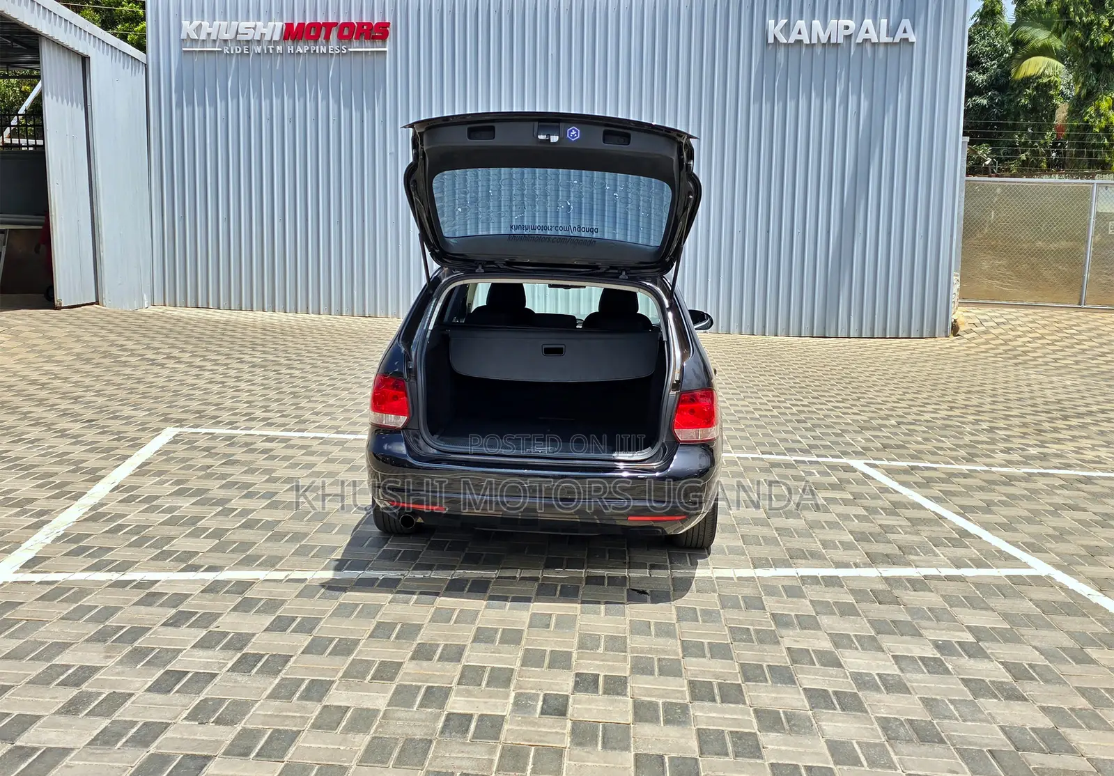 Volkswagen Golf Variant 2012 Black
