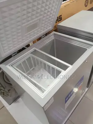 Geepas 210 Litres Deep Freezer/Geepas Deep Freezer