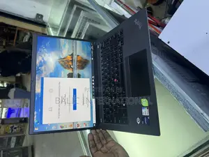 Laptop Lenovo Thinkpad T14s Gen 2 16GB Intel Core I5 SSD 512GB