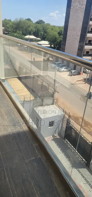 Frameless Glass Railing
