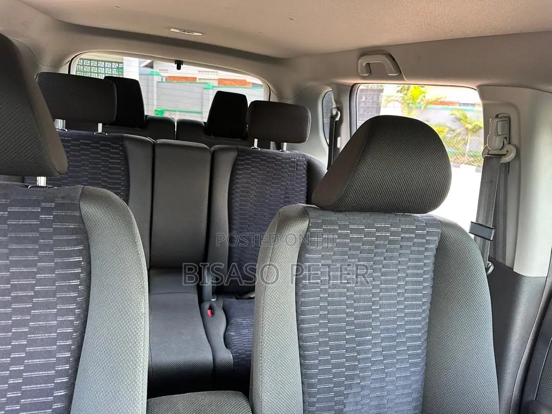 Honda Crossroad 2010 Gray
