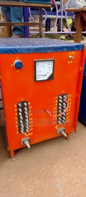 Heavy Duty Battery Charger Machine