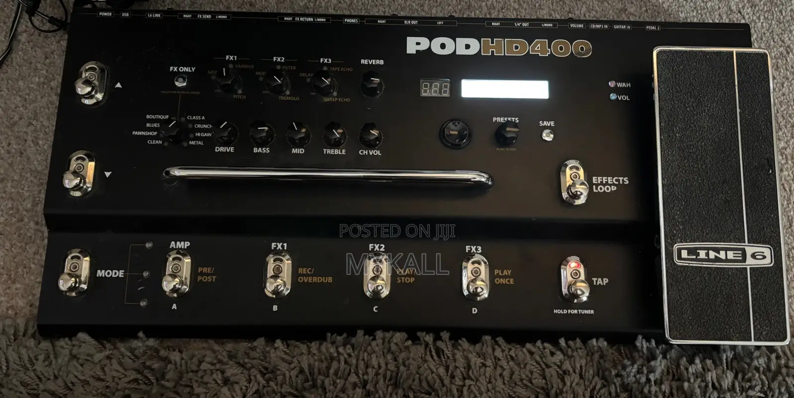 Line 6 Pod Hd400 Multi-Effect and Amp Modeller