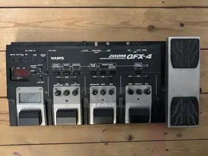 Zoom Gfx-4 Guitar Effects Processor