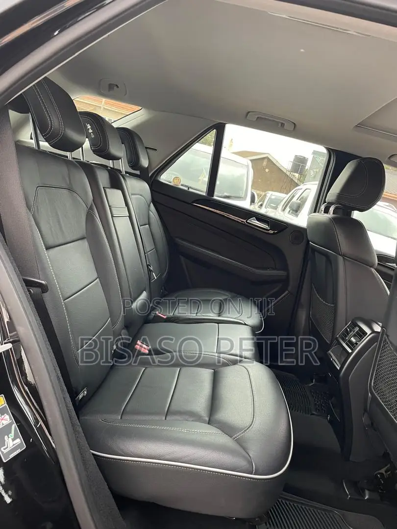Mercedes-Benz M Class ML 350 4Matic 2012 Black