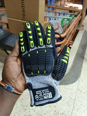Don Vicky Anti-impact Safety Gloves.