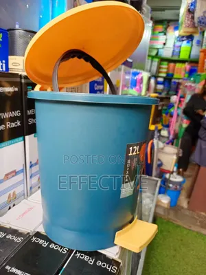 12l Pedal Dustbin.
