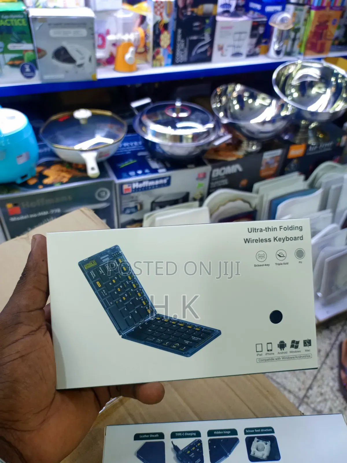 Ultra-Thin Folding Wireless Keyboard.