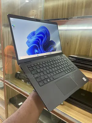 New Laptop Dell Latitude 7320 16GB Intel Core i5 SSD 256GB
