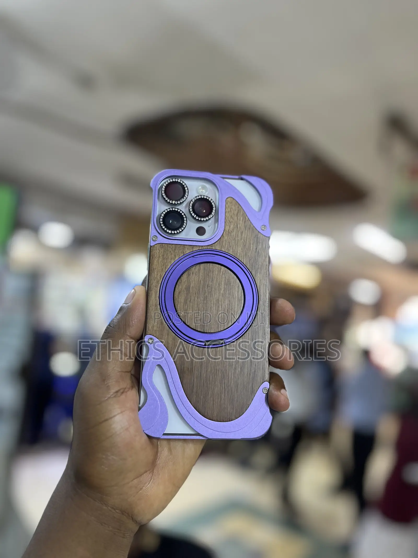 A Wooden Wavy Metal Frame Case