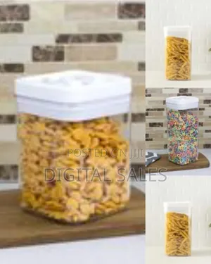 3.1, 2.3, 1.7, 1 Liter Big Size Transparent Twist 'N Lock Airtight