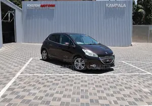 Peugeot 208 2012 Brown