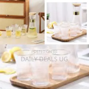 5 Piece Leakproof Ribbed Glass Pitcher Set, Elegant Jug Put on Fire