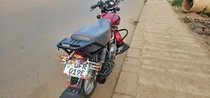 TVS HLX 125 2022 Red