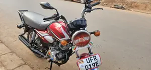 TVS HLX 125 2022 Red