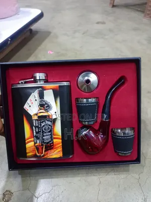 Jack Daniel's Tennessee Whiskey Gift Set.