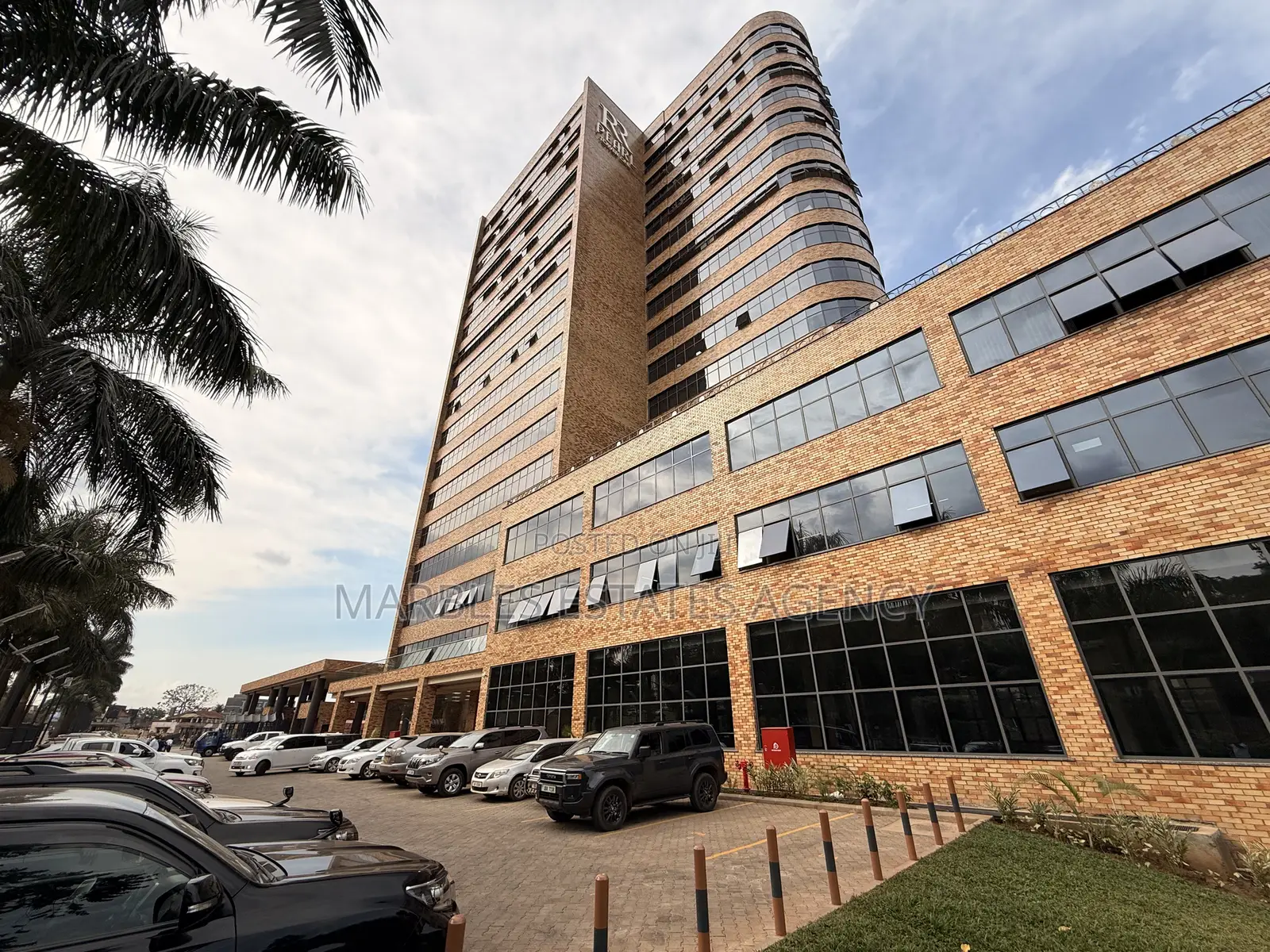 1000sqms Available for Rent in Nakasero
