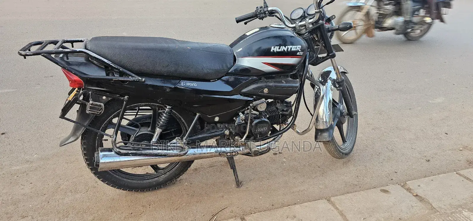Hero Hunter 125 2023 Black