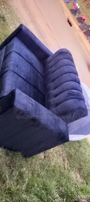 Comfort Black 2 Seater/ Luxurious Sofa Seat