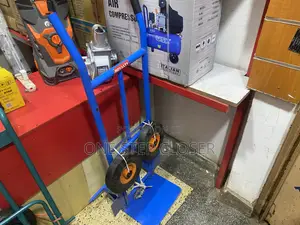 Cargo Trolleys/ Cargo Lifter