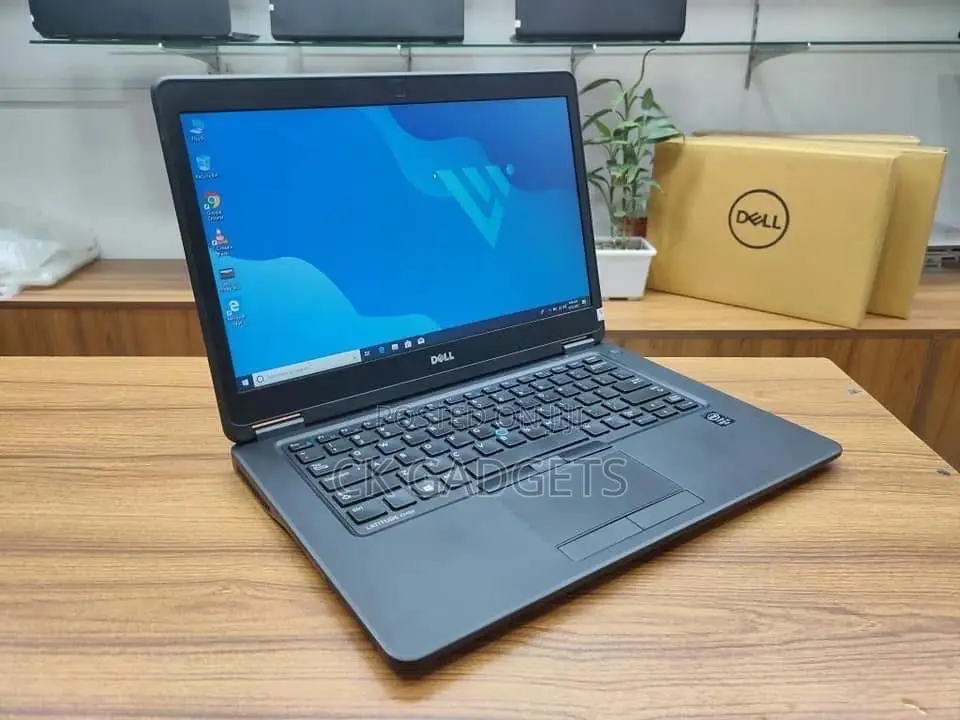 Laptop Dell Latitude 14 E5470 8GB Intel Core I5 SSD 256GB