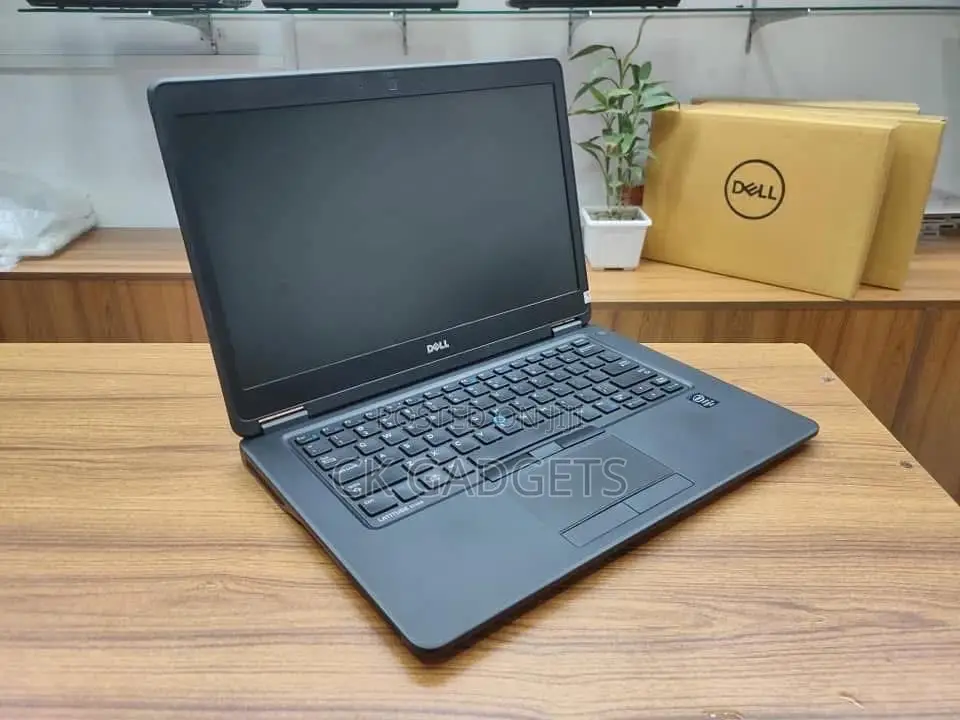 Laptop Dell Latitude 14 E5470 8GB Intel Core I5 SSD 256GB