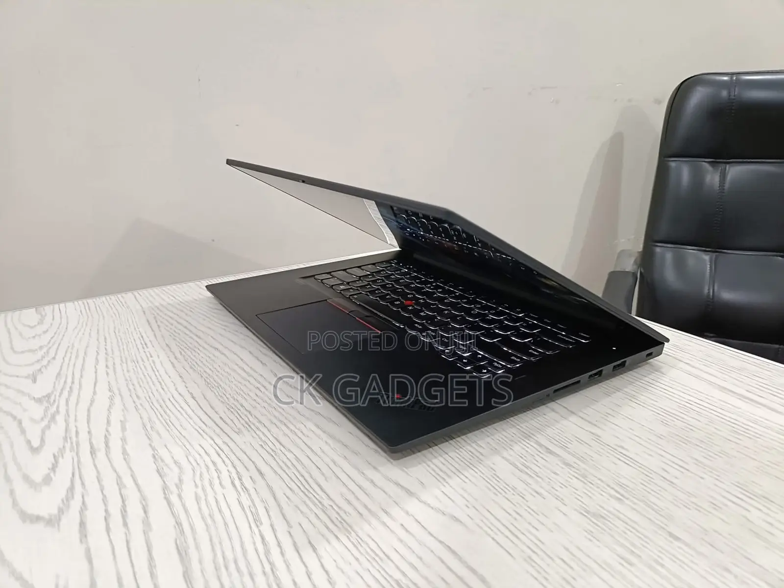 New Laptop Lenovo ThinkPad X1 32GB Intel Core I7 SSD 512GB