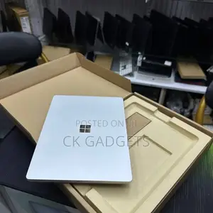Laptop Microsoft Surface Go 8GB Intel Core I5 SSD 256GB