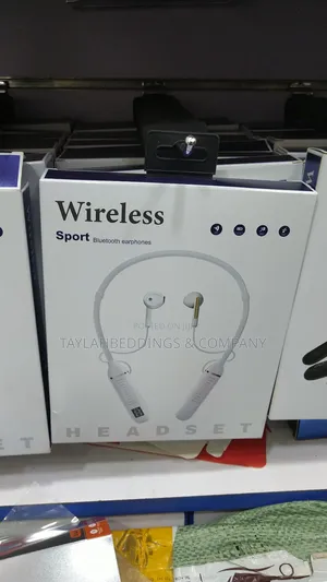 Magnetic Bluetooth Earphones Hanging Sports Earphones With Microphone