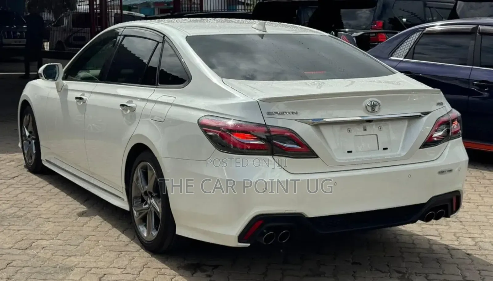 Toyota Crown 2019 White