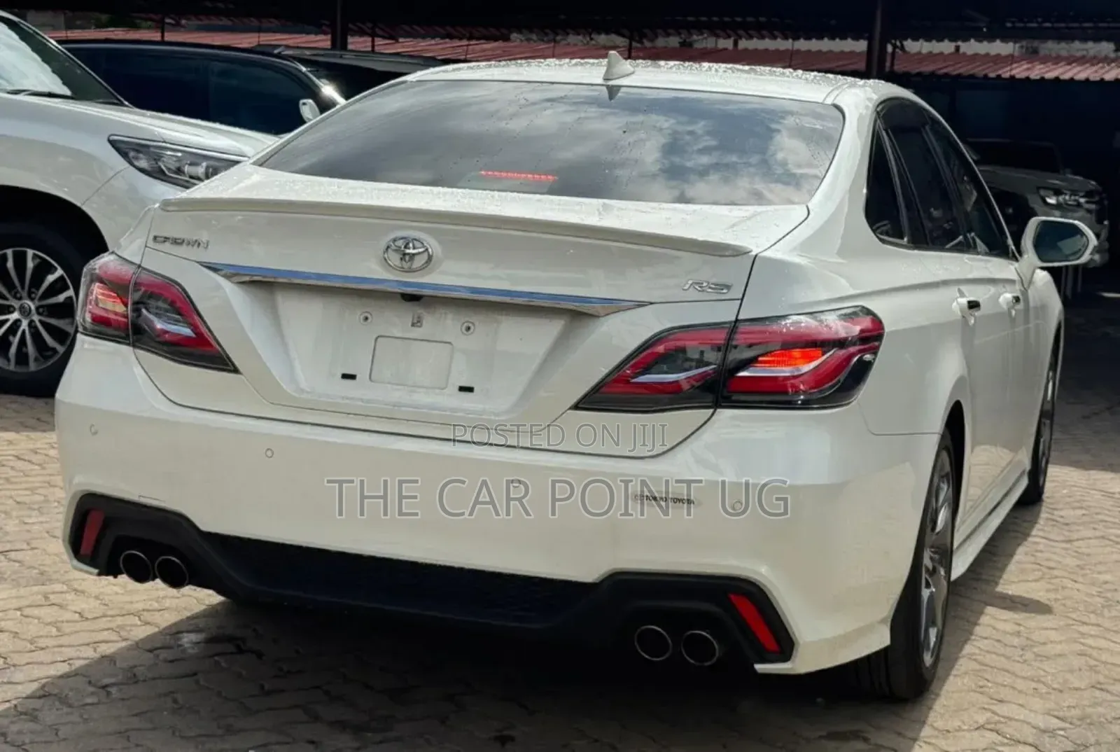 Toyota Crown 2019 White