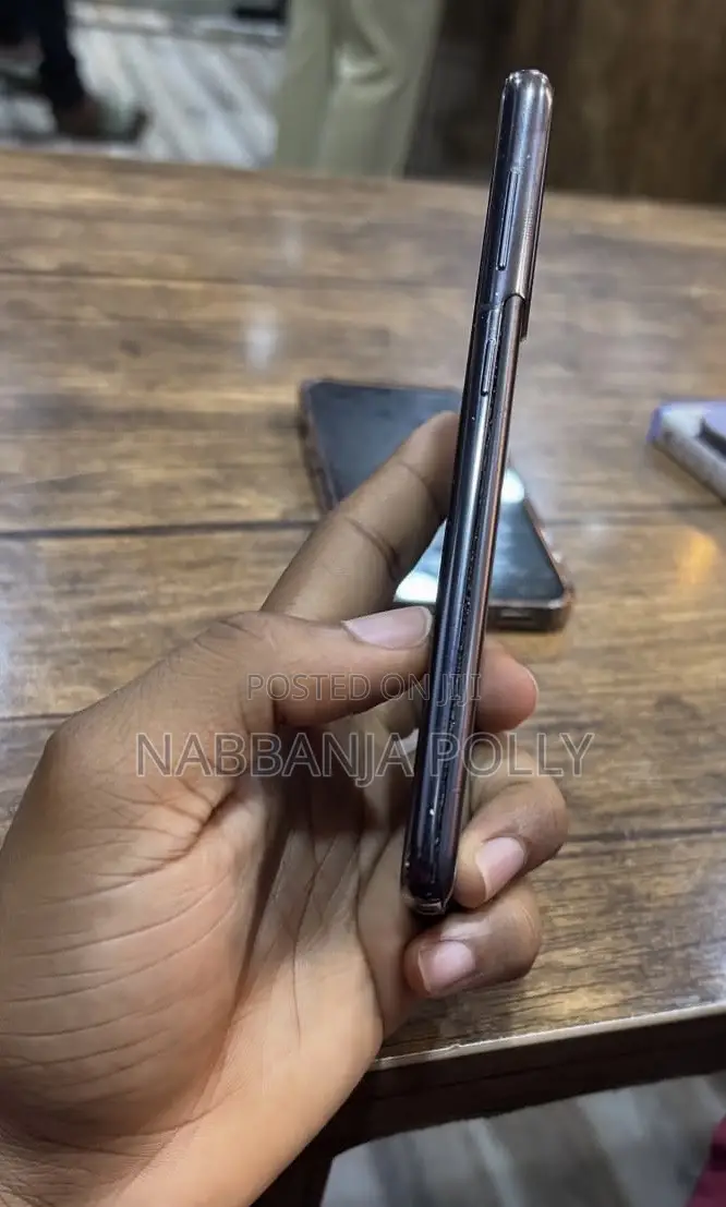Samsung Galaxy S21 5G 128 GB Black