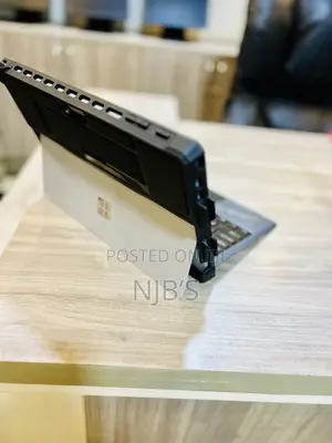 Laptop Microsoft Surface Pro 8GB Intel Core I5 SSD 128GB