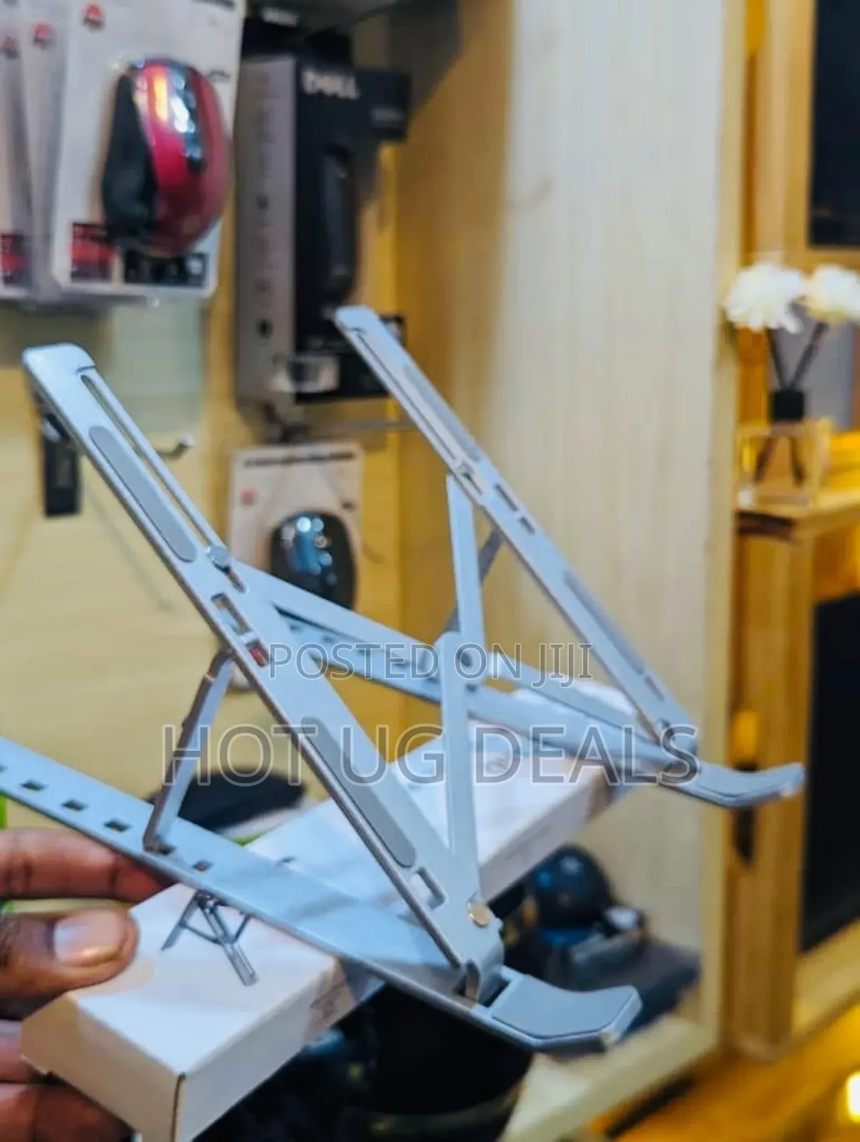 Foldable Adjustable Metal Laptop Stand For Laptop - Silver