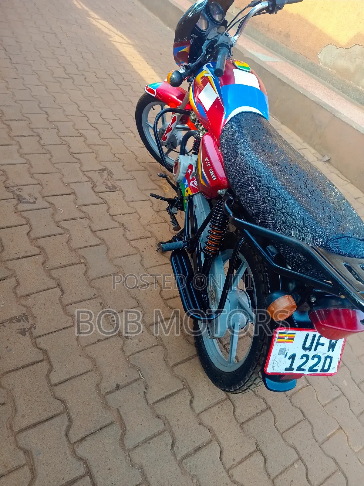 Bajaj CT 110X 2022 Red