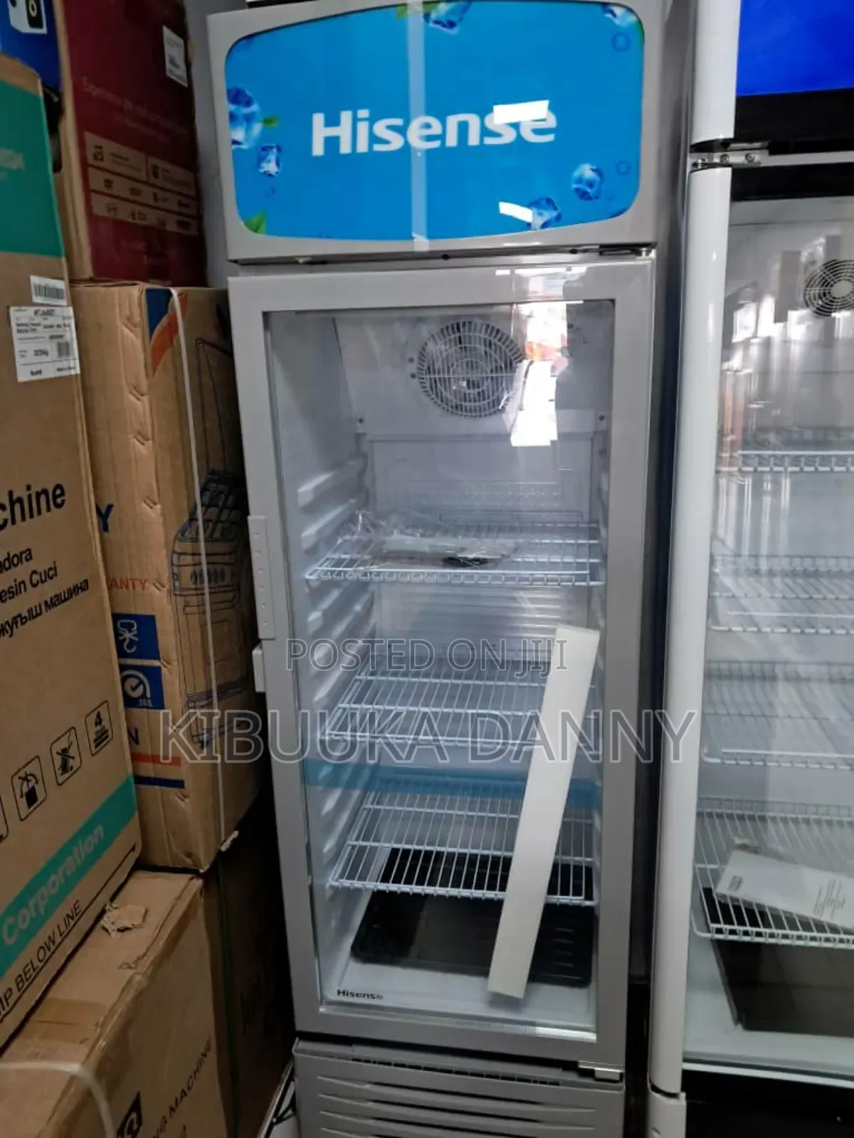 Hisence Display Fridge 370