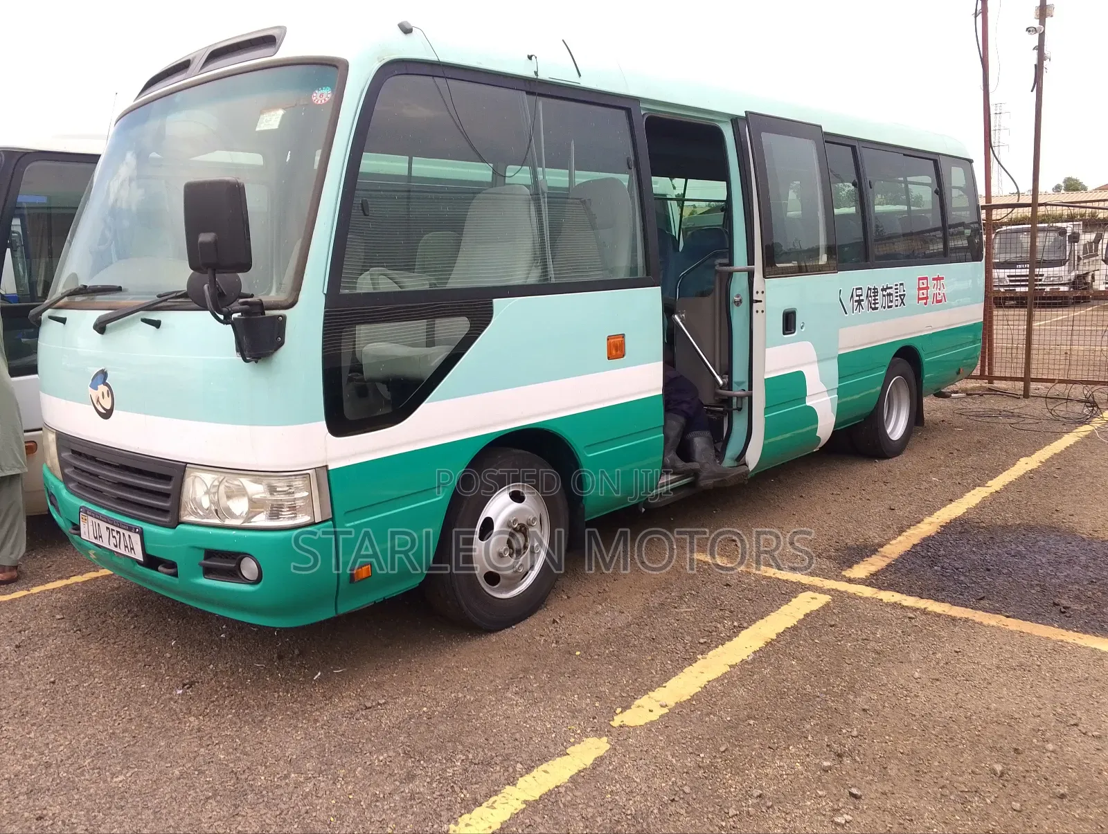 Toyota Coaster 2010 Green
